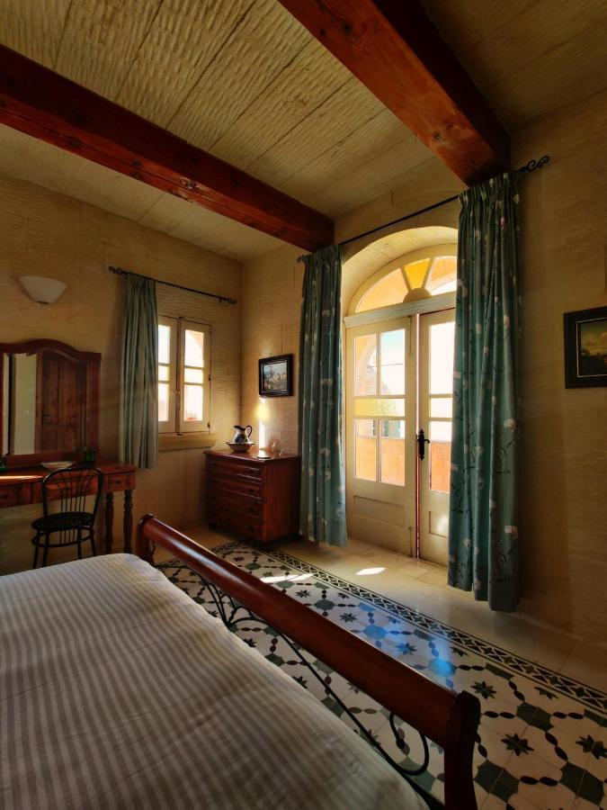 Rosehill Bed And Breakfast Xaghra Exterior photo